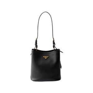Die schwarze Ledertasche 22.5 cm