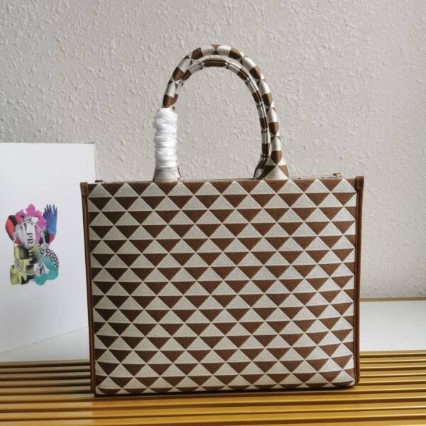 Symbole Embroidered Tote Kaffee 39 cm - Image 3