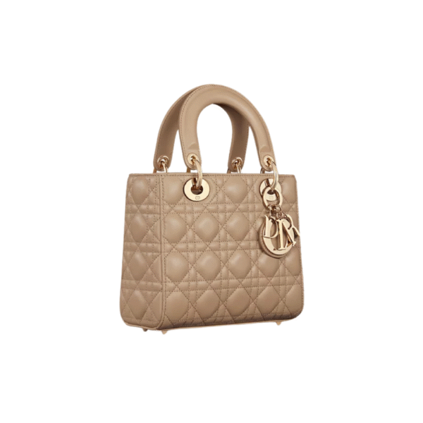 Biscuit lamsleer met Cannage-motief 20cm - Image 3
