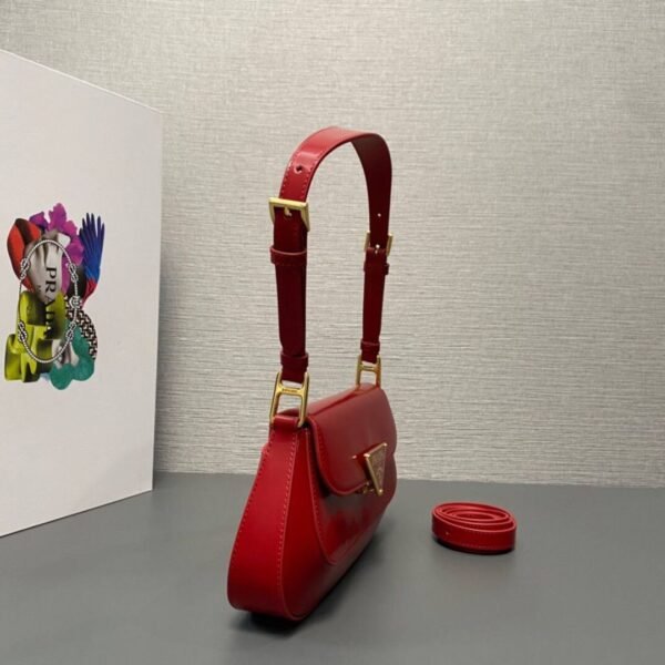 Patent Leather Shoulder Bag Rot 22 cm - Image 3
