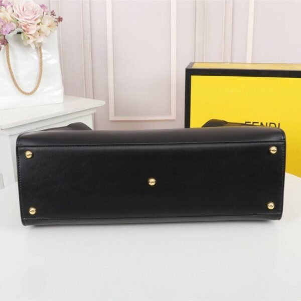 Peekaboo X-Tote Schwarz 41 cm - Image 5