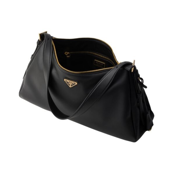 Aimée große Lederschultertasche in Schwarz 23cm - Image 4