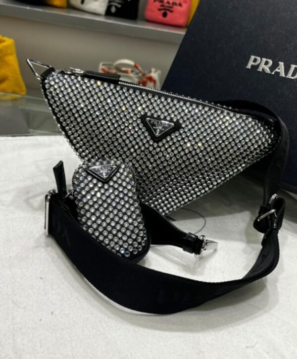 Saffiano Triangle With Crystals Schwarz 25 cm - Image 3