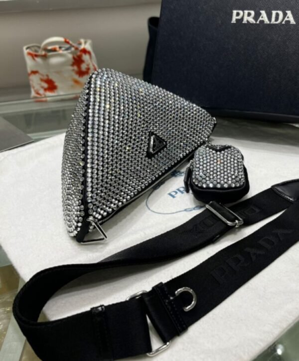 Saffiano Triangle With Crystals Schwarz 25 cm - Image 5