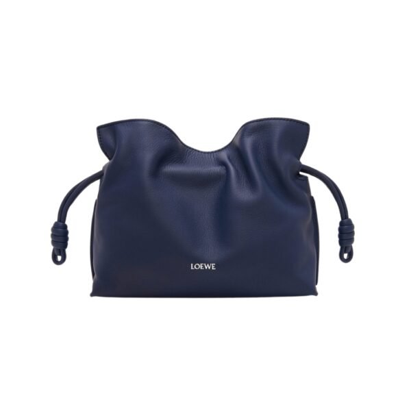 Clutch aus Nappaleder in Abyssblau 18 cm