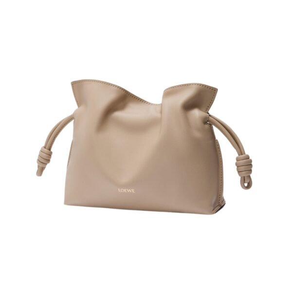 Clutch aus Nappaleder in Sandfarben 18 cm - Image 2