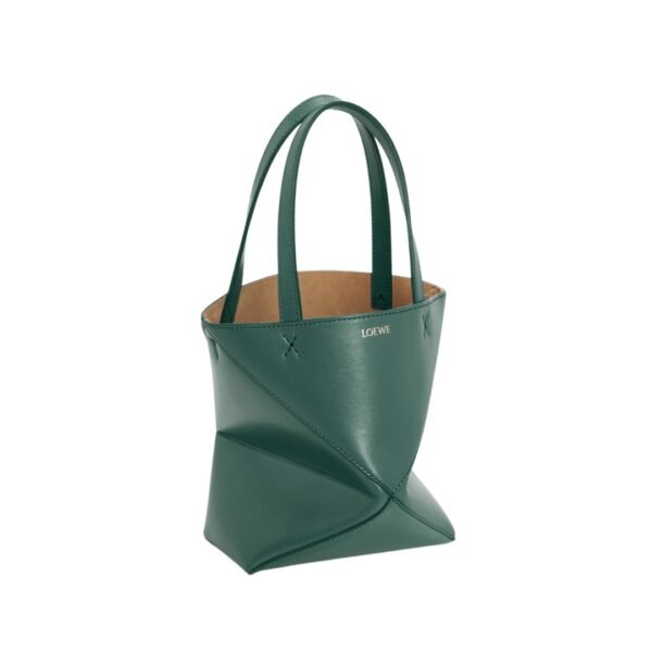 Fold Tote aus glänzendem Kalbsleder in Vetiver 20 cm - Image 2