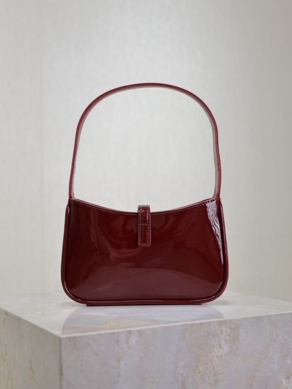 Le 5 A 7 Mini aus Lackleder Weinrot 19 cm - Image 3