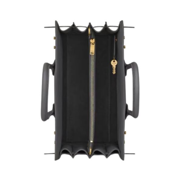 Sac de jour in supple grained leather – small 32 cm - Image 4