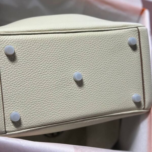 Lindy Togo White Clemence 26 cm - Image 5