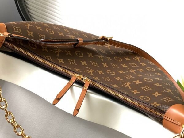 Loop Hobo Monogram 38 cm - Image 6