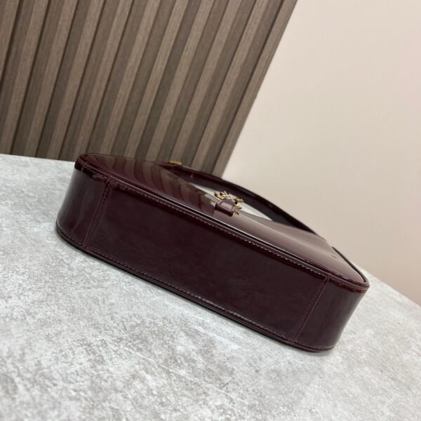 Le 5 a 7 Hobo Bag Burgund 24,5 cm - Image 6