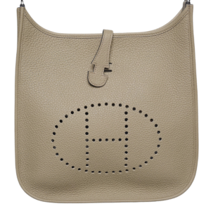 Evelyne III 29 Trench